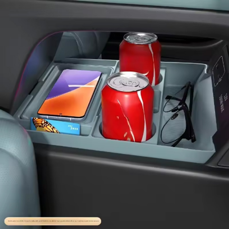 Xpeng G6 2026 センターコンソールシリコン収納ボ - Car Seat Organizer のレビューと価格