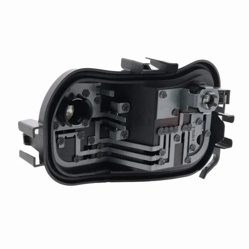 カーアクセサリー テールライトバルブソケット（リア）左右 6 - Car Accessories Rear のレビューと価格