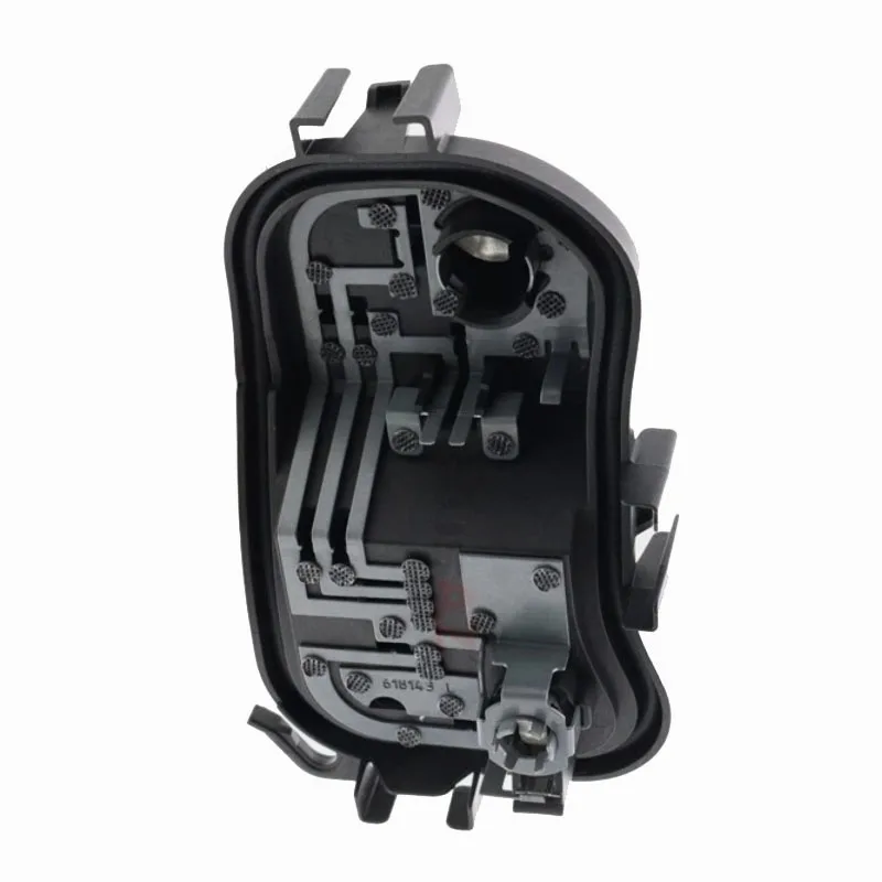 カーアクセサリー テールライトバルブソケット（リア）左右 6 - Car Accessories Rear のレビューと価格