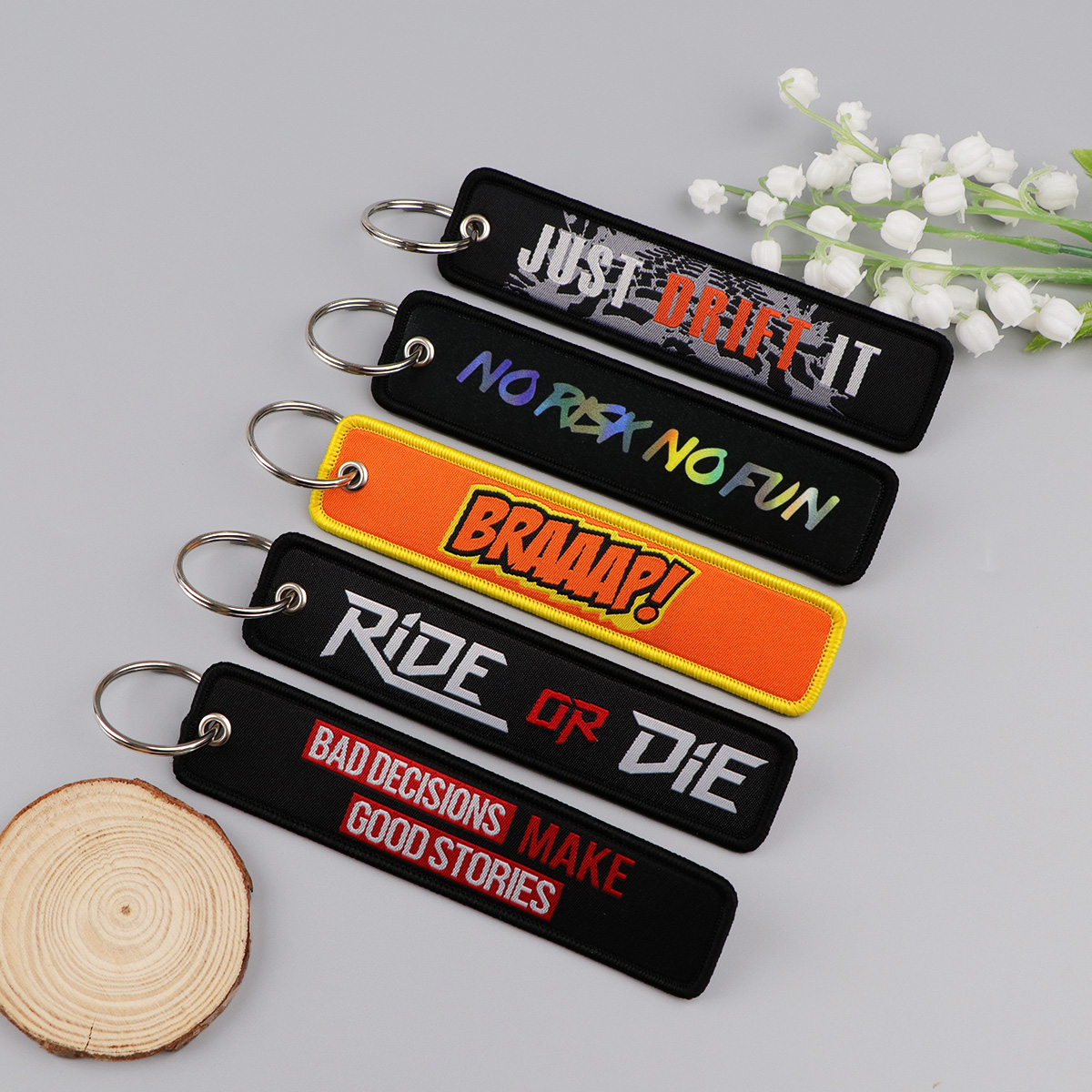 1 個スケルトン引用刺繍キータグ女性のための車オートバイキー - Car Accessories Quotation のレビューと価格
