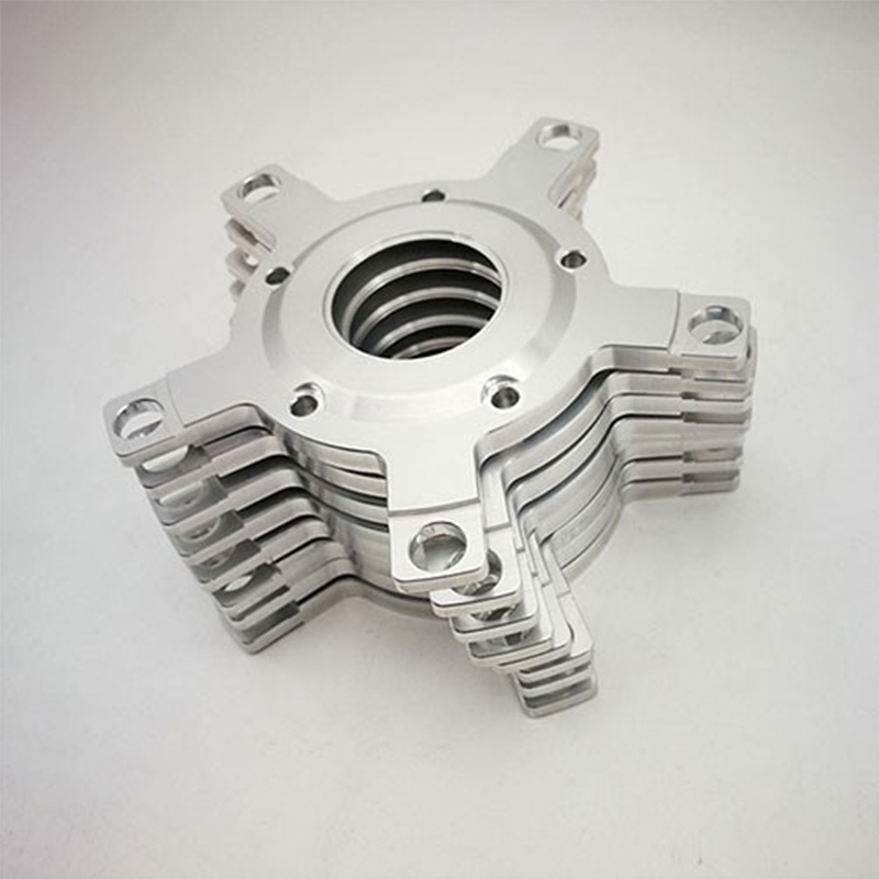 注文のアルミニウム 6061 フライス部品 CNC ミル車の - Car Accessories Quotation のレビューと価格